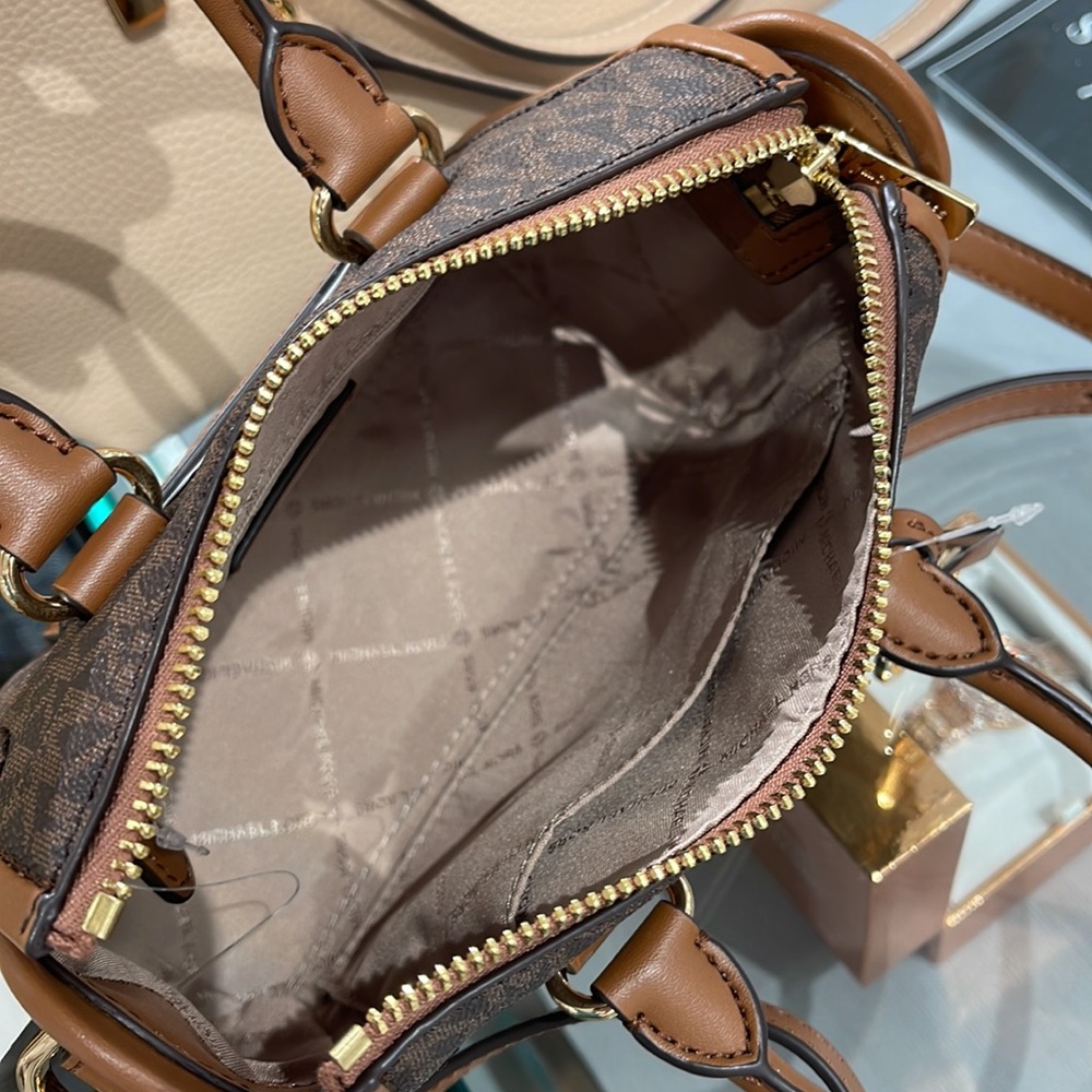 MICHAEL KORS
Carine Extra-Small Logo Satchel
Brown Signature 
NWT - Picture 11 of 16